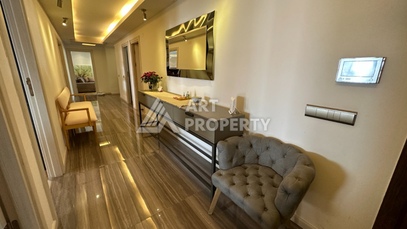 Видовая квартира 4+1 с дизайнерским ремонтом в районе Джикчилли! - Ракурс 3