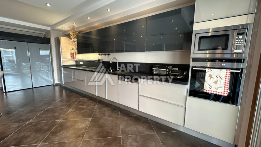 Видовая квартира 4+1 с дизайнерским ремонтом в районе Джикчилли! - Ракурс 4