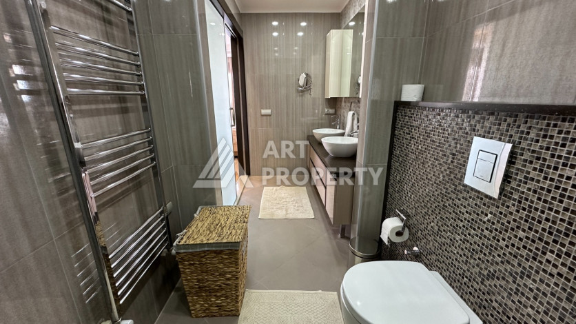 Видовая квартира 4+1 с дизайнерским ремонтом в районе Джикчилли! - Ракурс 11