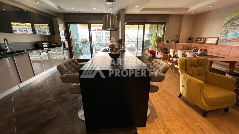 Видовая квартира 4+1 с дизайнерским ремонтом в районе Джикчилли! - Ракурс 13