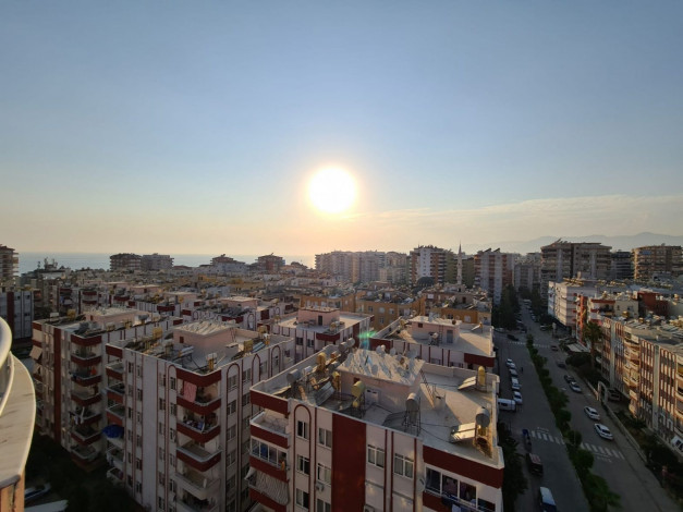 Пентхаус с видом на море планировки 5+1 в центре района Махмутлар, 390 м2 - Ракурс 18