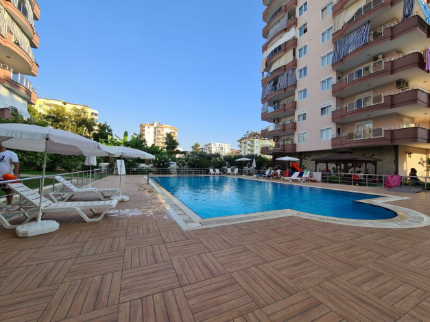 Пентхаус с видом на море планировки 5+1 в центре района Махмутлар, 390 м2 - Ракурс 20