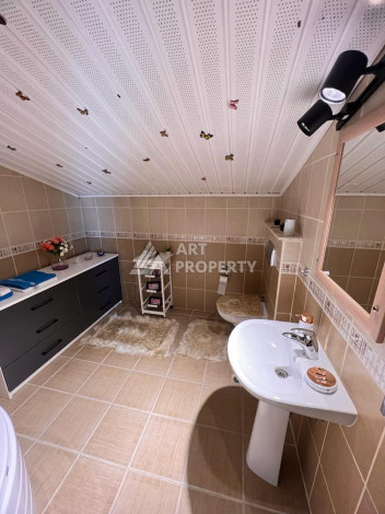 Пентхаус 4+1 с хорошим ремонтом в районе Джикчилли! - Ракурс 14