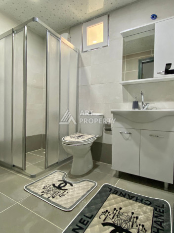 Квартира 1+1 на первой береговой линии по супер цене в районе Махмутлар - Ракурс 5