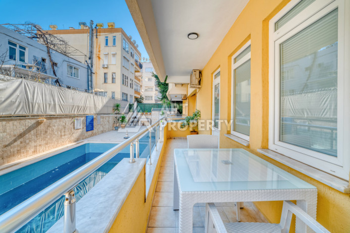 На первой береговой линии 1+1 в центре Аланьи - Ракурс 20