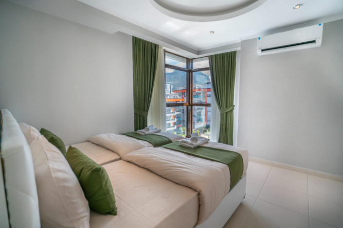 Двухуровневый пентхаус 2+1 с частичным видом на море в районе Кестель, 130м2 - Ракурс 28