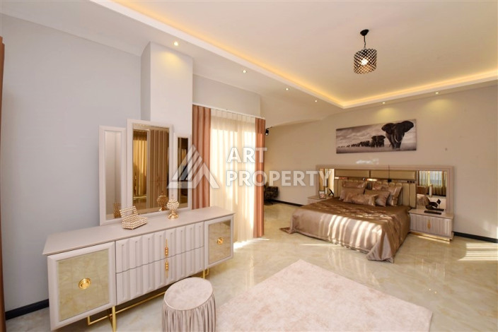 Просторная квартира 5+1 в районе Тосмур - Ракурс 64