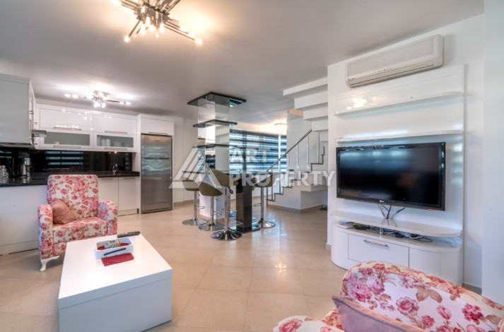 Шикарная квартира 4+1 в открытом районе Оба - Ракурс 2