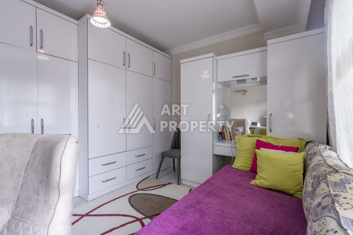 Квартира для большой семьи 3+1 в открытом районе Оба - Ракурс 6