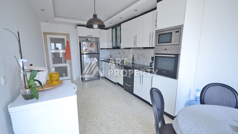 Просторная квартира 4+1 с премиальной инфраструктурой в устоявшимся доме районе Джикджилли - Ракурс 10