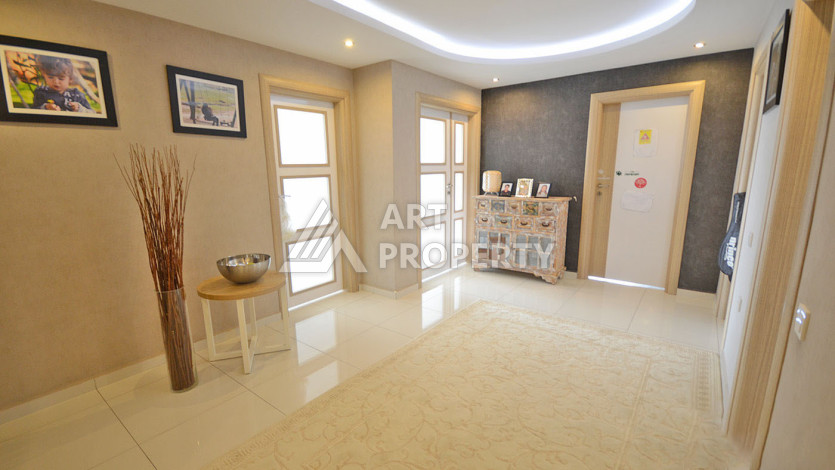 Просторная квартира 4+1 с премиальной инфраструктурой в устоявшимся доме районе Джикджилли - Ракурс 16