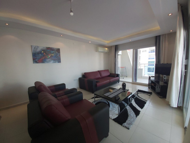 Просторная квартира 2+1 с мебелью вблизи от Средиземного моря в Махмутларе, 110 м2 - Ракурс 2