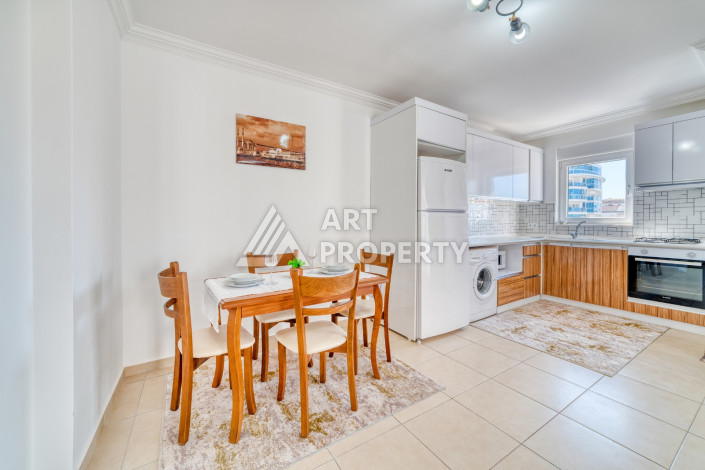 Квартира 1+1 с мебелью и техникой в районе Махмутлар - Ракурс 5