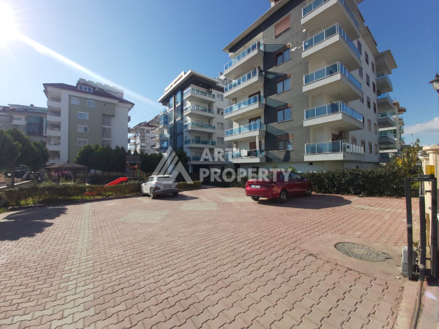 Квартира 5+1 для большой семьи в тихом районе Кестель - Ракурс 2