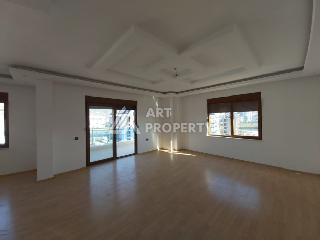 Квартира 5+1 для большой семьи в тихом районе Кестель - Ракурс 13