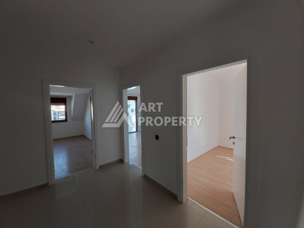 Квартира 5+1 для большой семьи в тихом районе Кестель - Ракурс 27