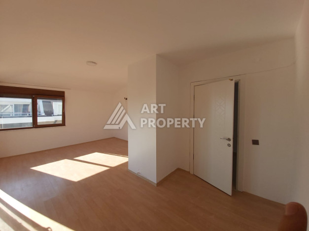 Квартира 5+1 для большой семьи в тихом районе Кестель - Ракурс 29