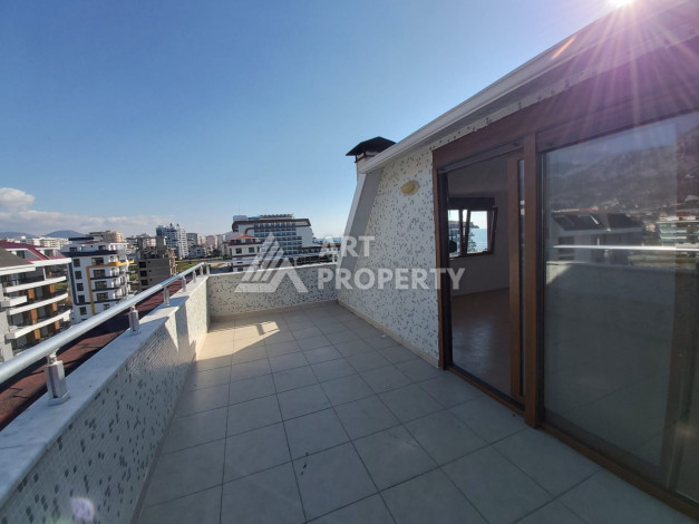 Квартира 5+1 для большой семьи в тихом районе Кестель - Ракурс 31