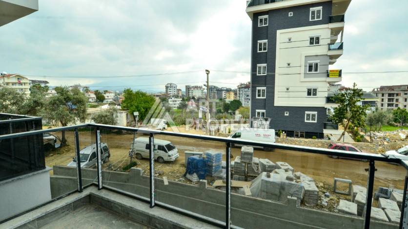 Квартира 1+1 в комплексе класса люкс в живописном районе Авсаллар - Ракурс 18