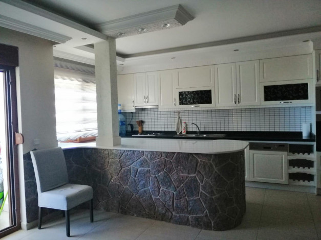 Квартира 3+1 с видом на море в самом центре Махмутлара, 178 м2 - Ракурс 14