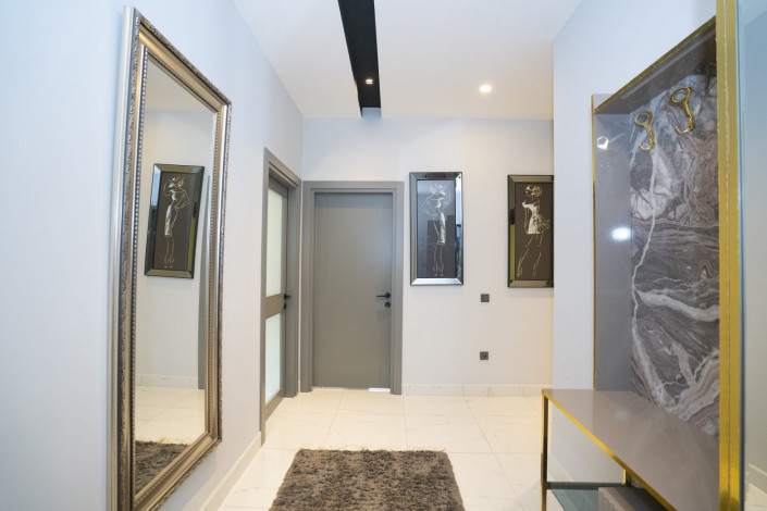 Меблированная четырехкомнатная квартира в районе Оба, 121 м2 - Ракурс 17