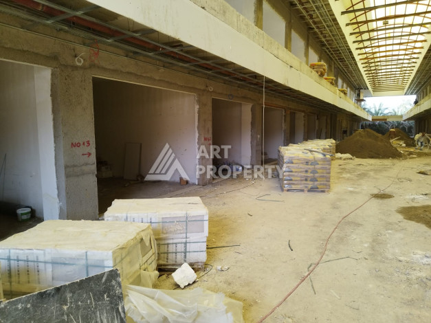 Просторный торговый комплекс в развивающемся районе Тюрклер - Ракурс 10