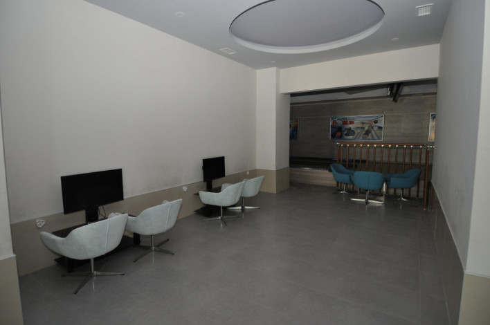 Двухуровневые апартаменты 2+1 с выходом в сад в хорошем комплексе в Кестель, 145 м2 - Ракурс 4