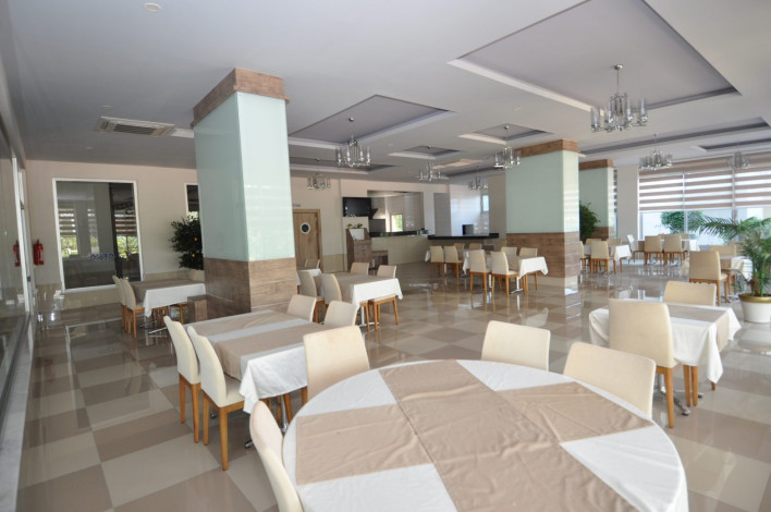 Двухуровневые апартаменты 2+1 с выходом в сад в хорошем комплексе в Кестель, 145 м2 - Ракурс 6