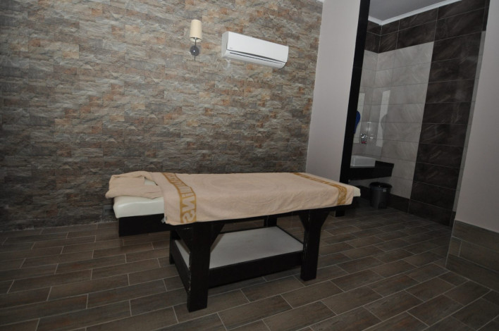 Двухуровневые апартаменты 2+1 с выходом в сад в хорошем комплексе в Кестель, 145 м2 - Ракурс 14