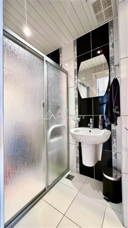 Уютные и просторные апартаменты 2+1 для большой семьи в районе Джикджилли - Ракурс 6