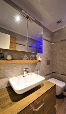 Двухуровневая меблированная квартира 2+1 с собственной инфраструктурой в центре Аланьи - Ракурс 20