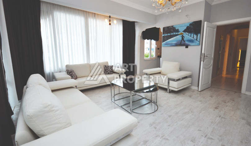 Большая 2+1 в районе пляжа Клеопатра в центре Алании - Ракурс 8