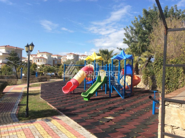 Триплекс вилла 3+1 в комплексе с инфраструктурой в районе Инжекум - Ракурс 9