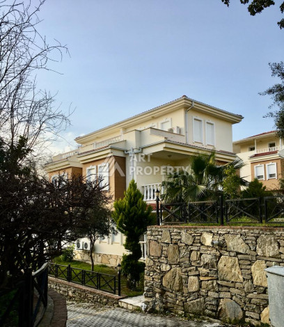 Триплекс вилла 3+1 в комплексе с инфраструктурой в районе Инжекум - Ракурс 14