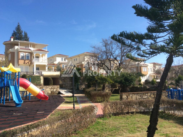 Триплекс вилла 3+1 в комплексе с инфраструктурой в районе Инжекум - Ракурс 17