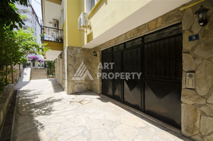 Уютная большая квартира 3+1 в центре Аланьи - Ракурс 8