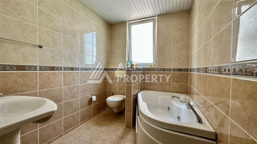 Уютная большая квартира 3+1 в центре Аланьи - Ракурс 11