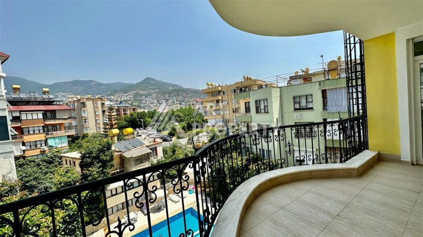 Уютная большая квартира 3+1 в центре Аланьи - Ракурс 19