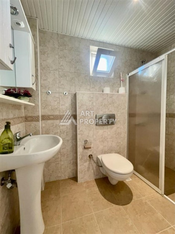 Невероятные апартаменты 4+1 в зеленом районе Тосмур - Ракурс 11