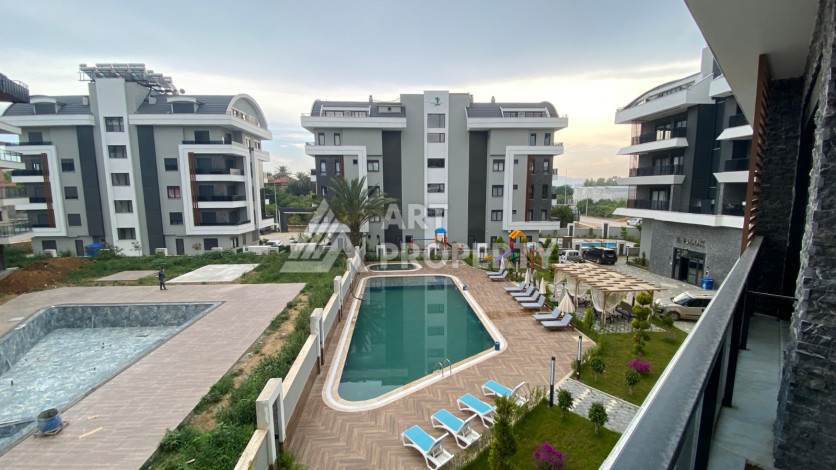 Новые апартаменты 1+1 в ЖК развитого района Оба - Ракурс 2