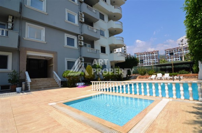 Шикарная квартира с планировкой 4+2 в центре Аланьи - Ракурс 2