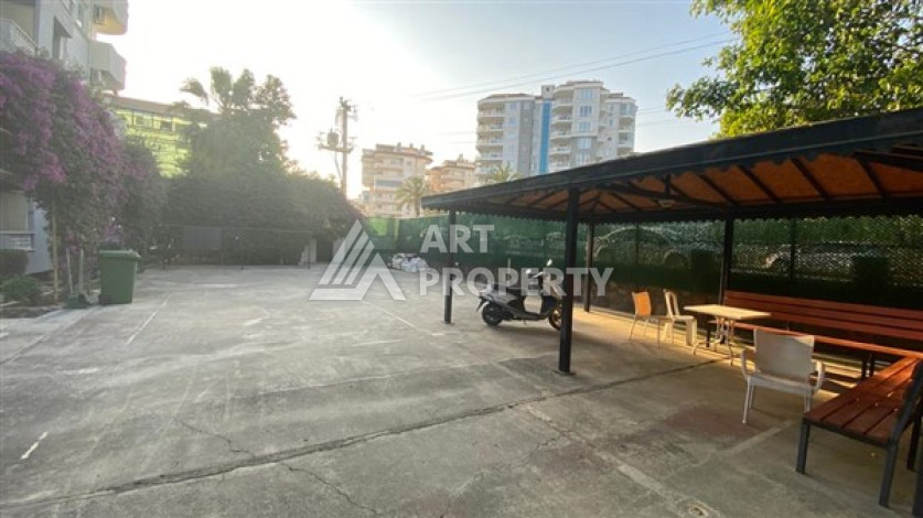 Шикарная квартира с планировкой 4+2 в центре Аланьи - Ракурс 3