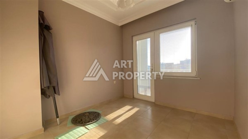 Шикарная квартира с планировкой 4+2 в центре Аланьи - Ракурс 6