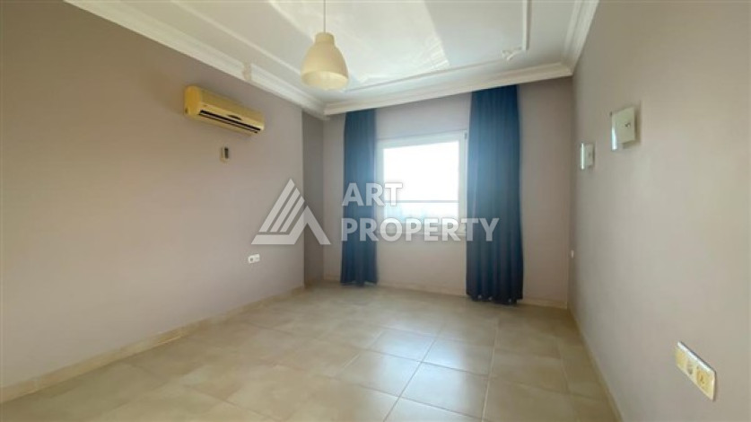 Шикарная квартира с планировкой 4+2 в центре Аланьи - Ракурс 8