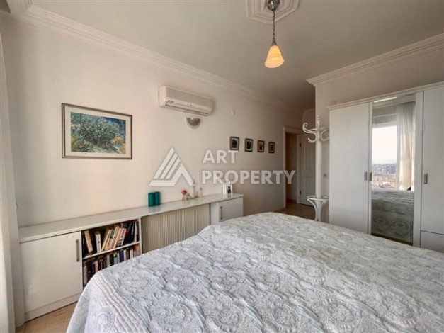 Светлая квартира 2+1 в стильном комплексе в центре Алании - Ракурс 6