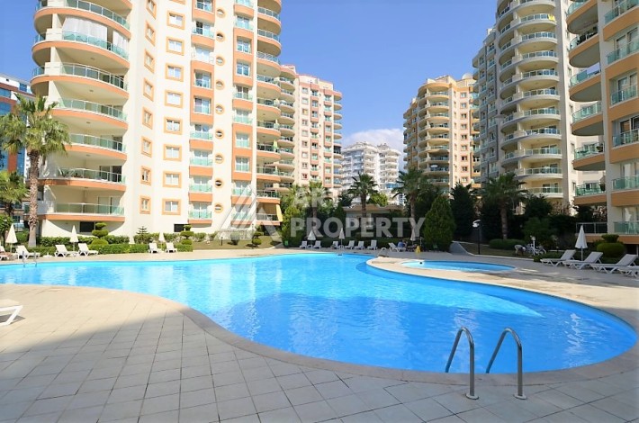 Меблированные апартаменты 2+1 в престижном комплексе развитого района Махмутлар - Ракурс 2