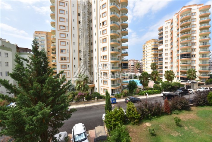 Меблированные апартаменты 2+1 в престижном комплексе развитого района Махмутлар - Ракурс 4