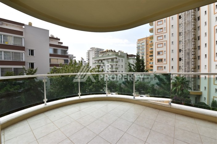 Меблированные апартаменты 2+1 в престижном комплексе развитого района Махмутлар - Ракурс 5