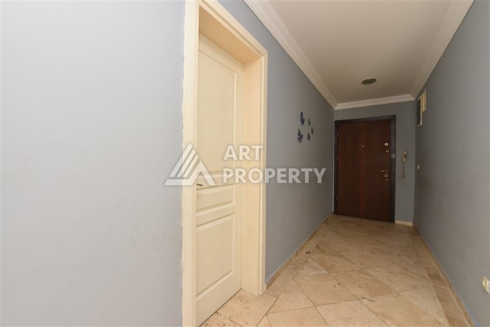 Меблированные апартаменты 2+1 в престижном комплексе развитого района Махмутлар - Ракурс 10