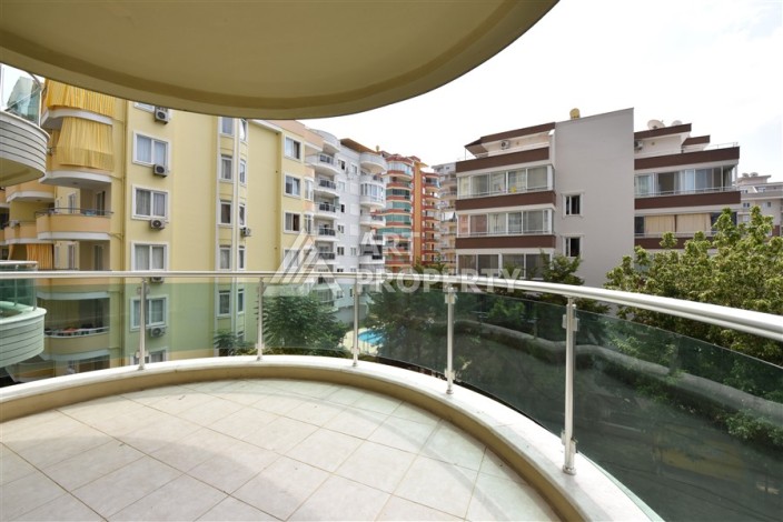 Меблированные апартаменты 2+1 в престижном комплексе развитого района Махмутлар - Ракурс 16